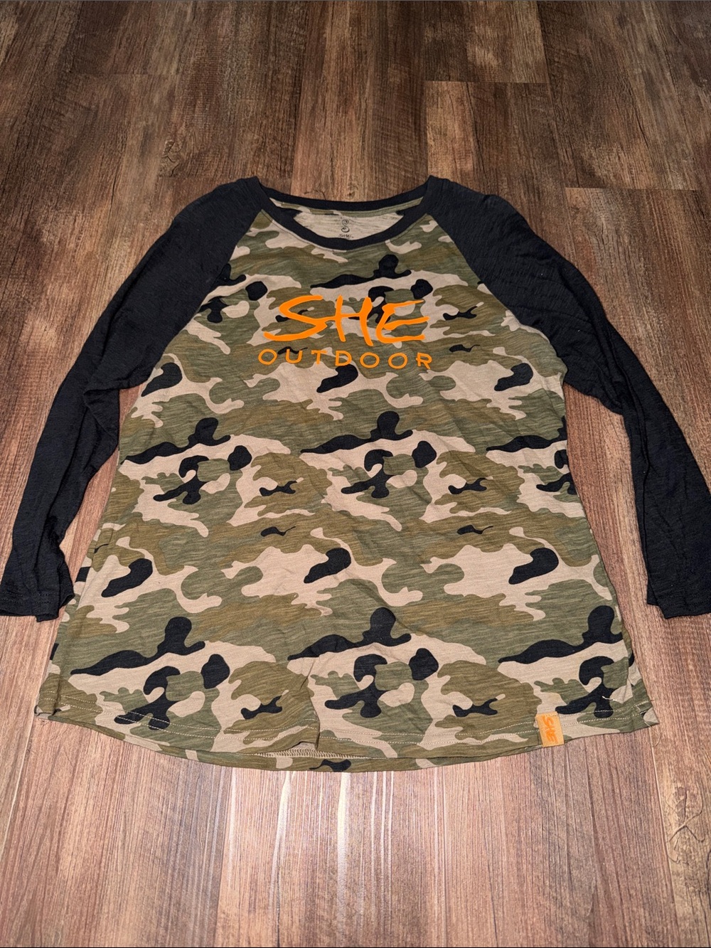 SHE Outdoor Women's 3/4 Sleeve Pullover Shirt Camo Lightweight size M